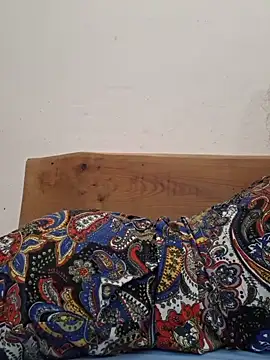 greenckh stripchat live cam model