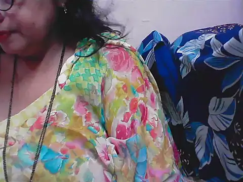 Sweet_ritika143 stripchat live cam model