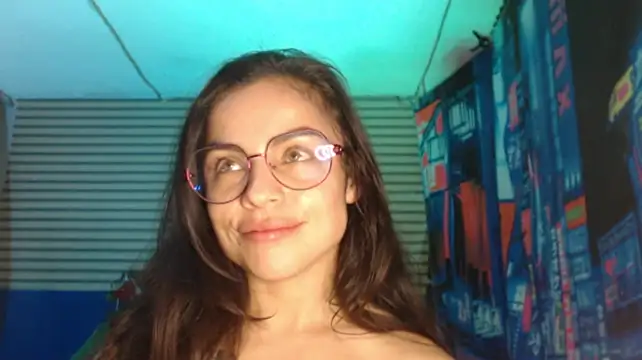 rosse_2504 stripchat live cam model
