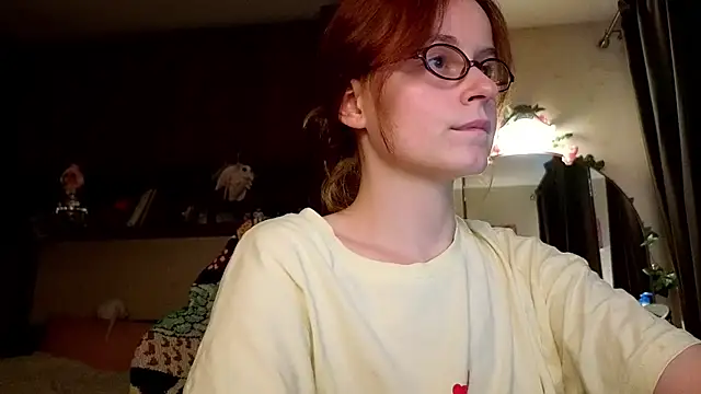 wow_reb22 stripchat live cam model