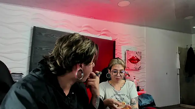 inkedsinners_ stripchat live cam model