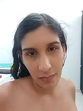Chhun268 stripchat live cam model