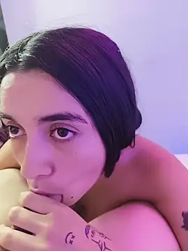 OSHUN_2026 stripchat live cam model