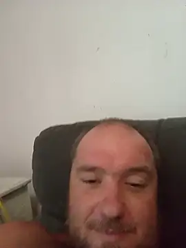ever11q stripchat live cam model