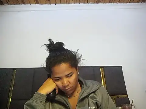 aleixane stripchat live cam model