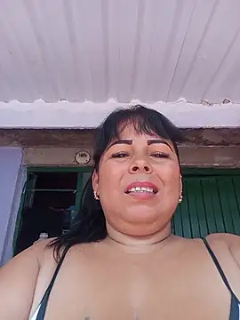 Mother-Big-tits stripchat live cam model