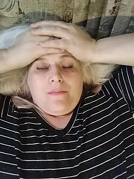 NyushaLollipop stripchat live cam model