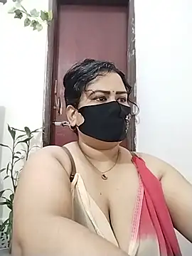 Star--Girl stripchat live cam model