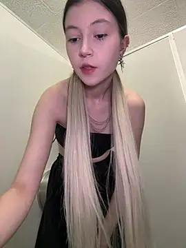 nancy_chancy stripchat live cam model