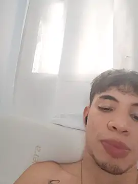 Santrisantry stripchat live cam model