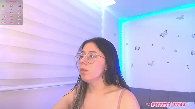 sweettvera stripchat live cam model