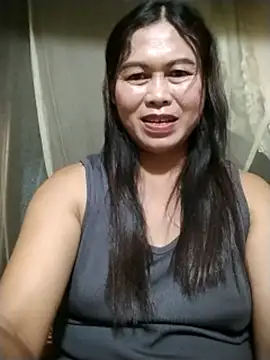 -Hatybi- stripchat live cam model