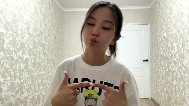 SusieSkepple stripchat live cam model