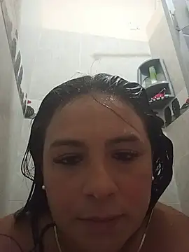 alia_asad stripchat live cam model