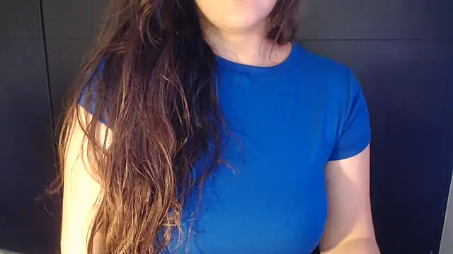 AdharaLujan stripchat live cam model