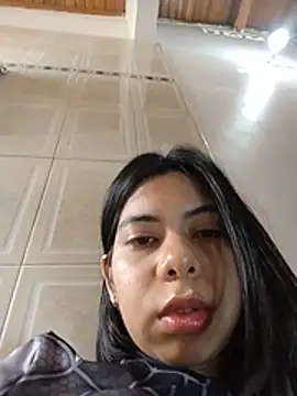AlissaM stripchat live cam model
