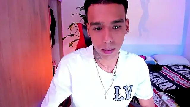 Damianwhite stripchat live cam model