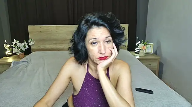 CameronEnns stripchat live cam model