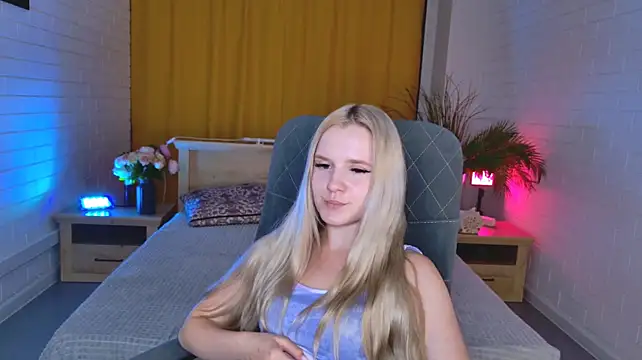 SherriButlers stripchat live cam model