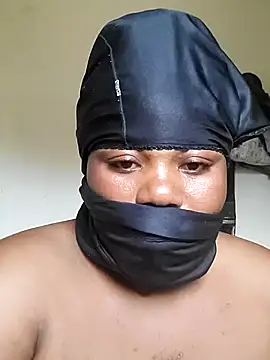 JuiceAs stripchat live cam model