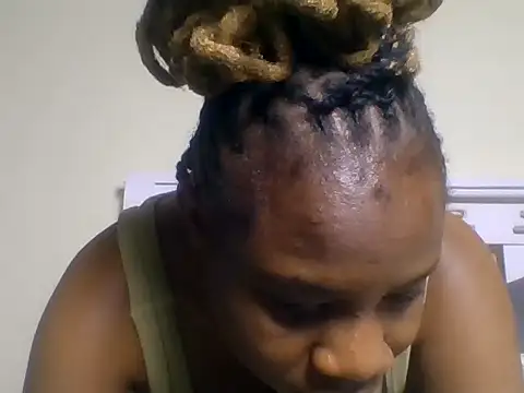 ebonitah stripchat live cam model