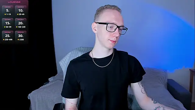 Alex_silent stripchat live cam model