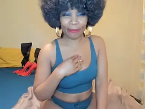 AfricanSquirtingQueen stripchat live cam model