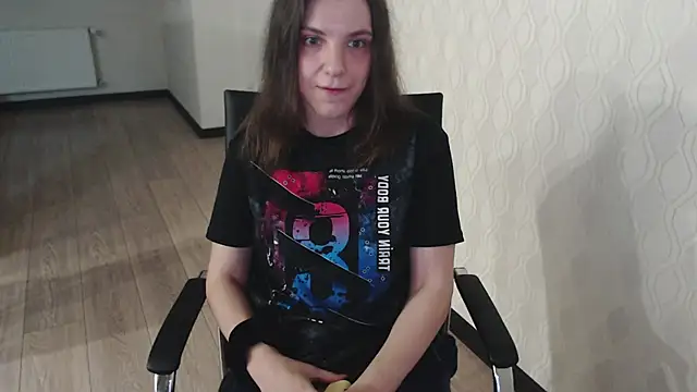 LisaHeart stripchat live cam model