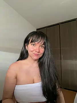 Nova_Gabriela stripchat live cam model