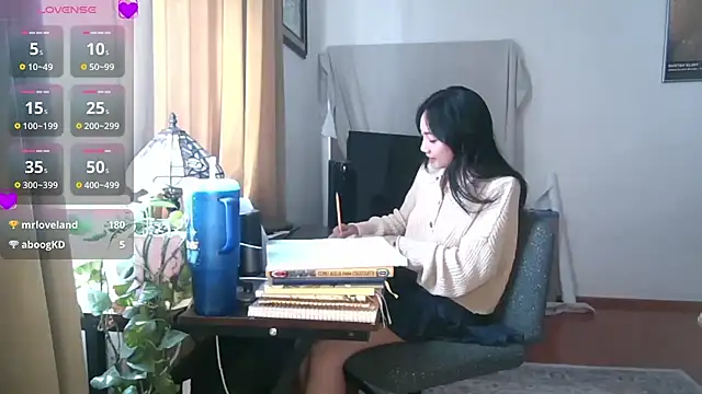yuzhara stripchat live cam model