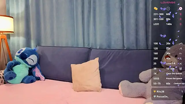 Lolisin stripchat live cam model