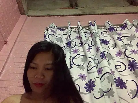 Cleo17 stripchat live cam model