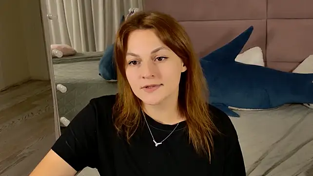 KirraMoss stripchat live cam model