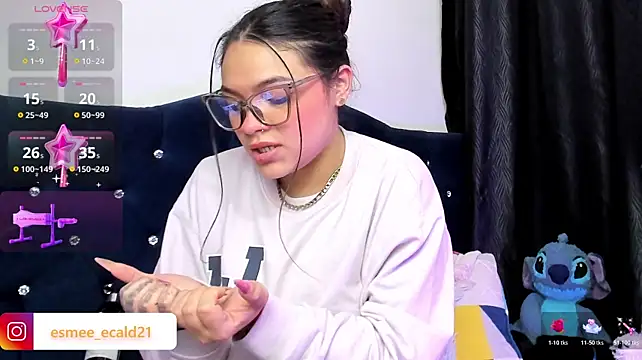 EsmeCaldwel stripchat live cam model