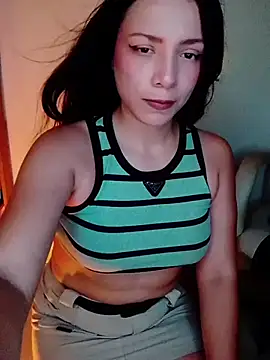 Adri_Miller stripchat live cam model