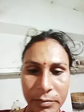 Cuty_priti stripchat live cam model