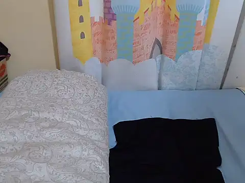 zeina_gen stripchat live cam model