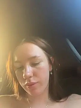 VivaLolaXO stripchat live cam model