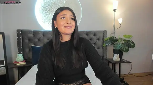 Milapearl__ stripchat live cam model