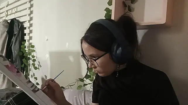 KelliBeatrice stripchat live cam model