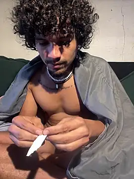 Myke_gon stripchat live cam model
