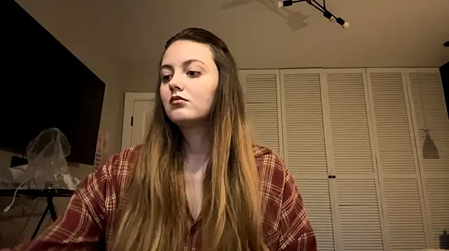 AttiringHallmark stripchat live cam model