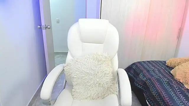 fioresantamaria stripchat live cam model