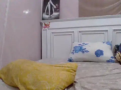 sweet-fancy stripchat live cam model