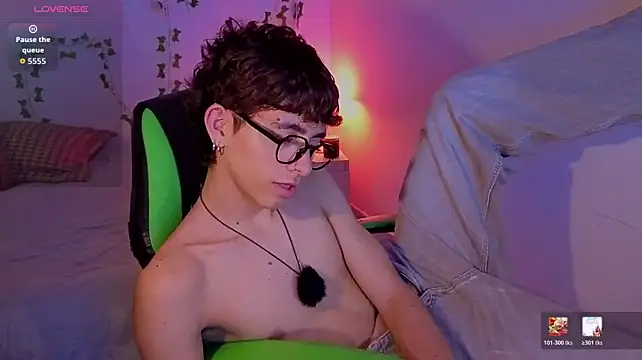 Matty_Sparkk stripchat live cam model