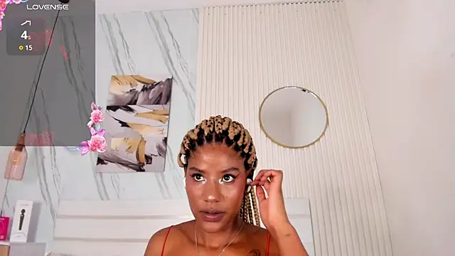 Afro_Luna stripchat live cam model