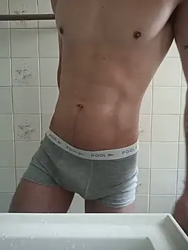 Bruninhodot stripchat live cam model