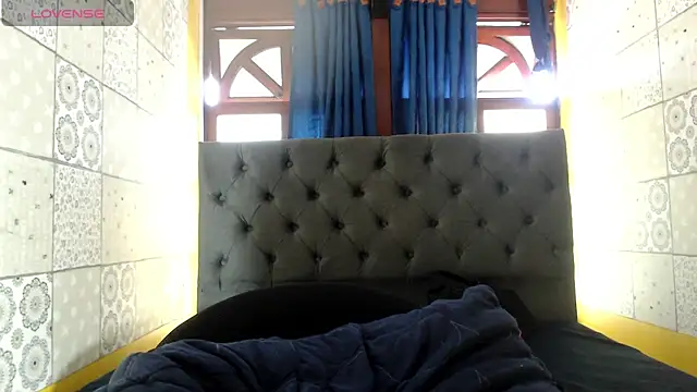 grace23_ stripchat live cam model