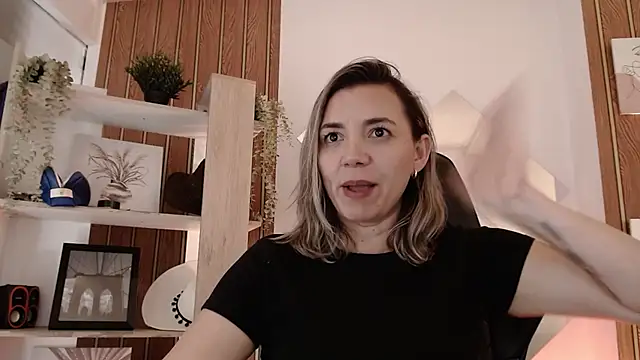 milfsecret69 stripchat live cam model