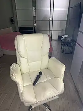 SofieLund stripchat live cam model